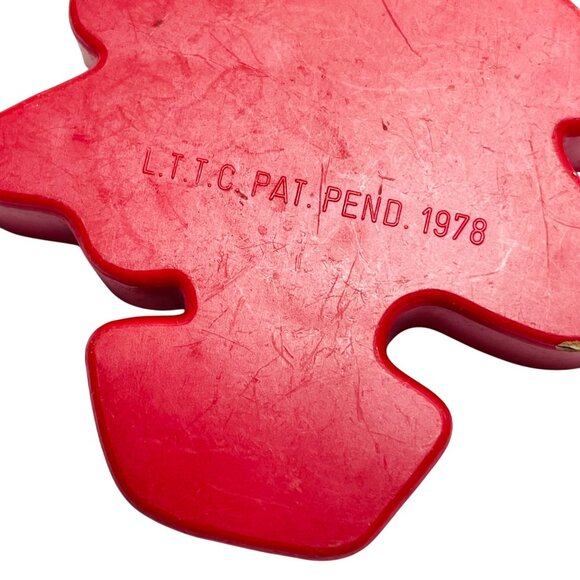 Vintage L.T.T.C. 1978 Red Plastic Christmas Tree Cookie Cutter - Picture 4 of 8